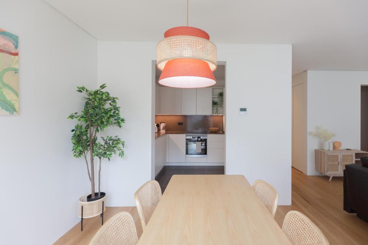 Flh Amoreiras Wood Design Flat * Lisboa